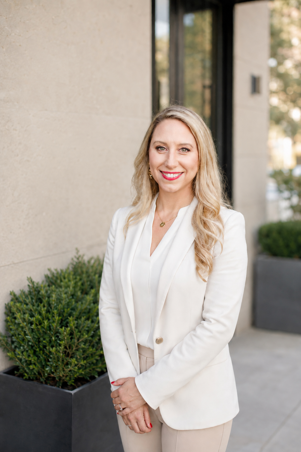 KATIE MACDONALD, CPNP-PC